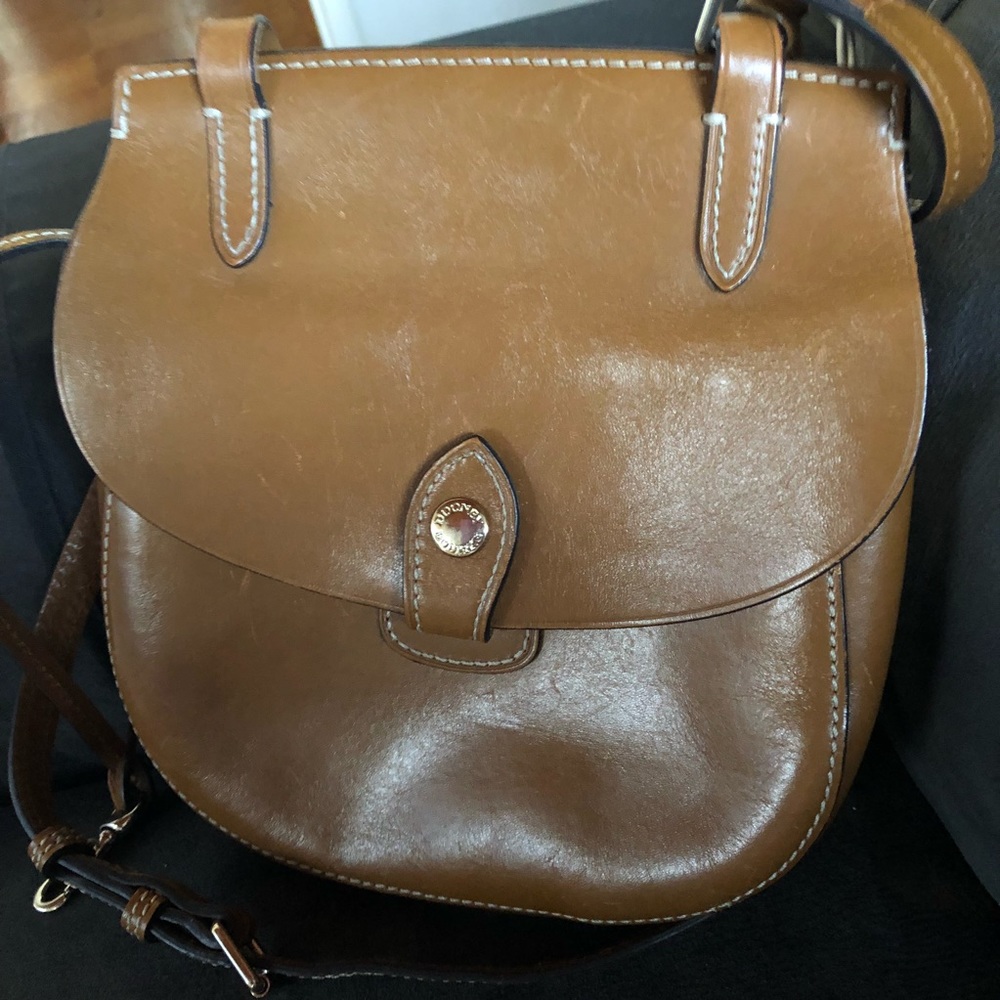 Good Condition Dooney &Bourke Small bag